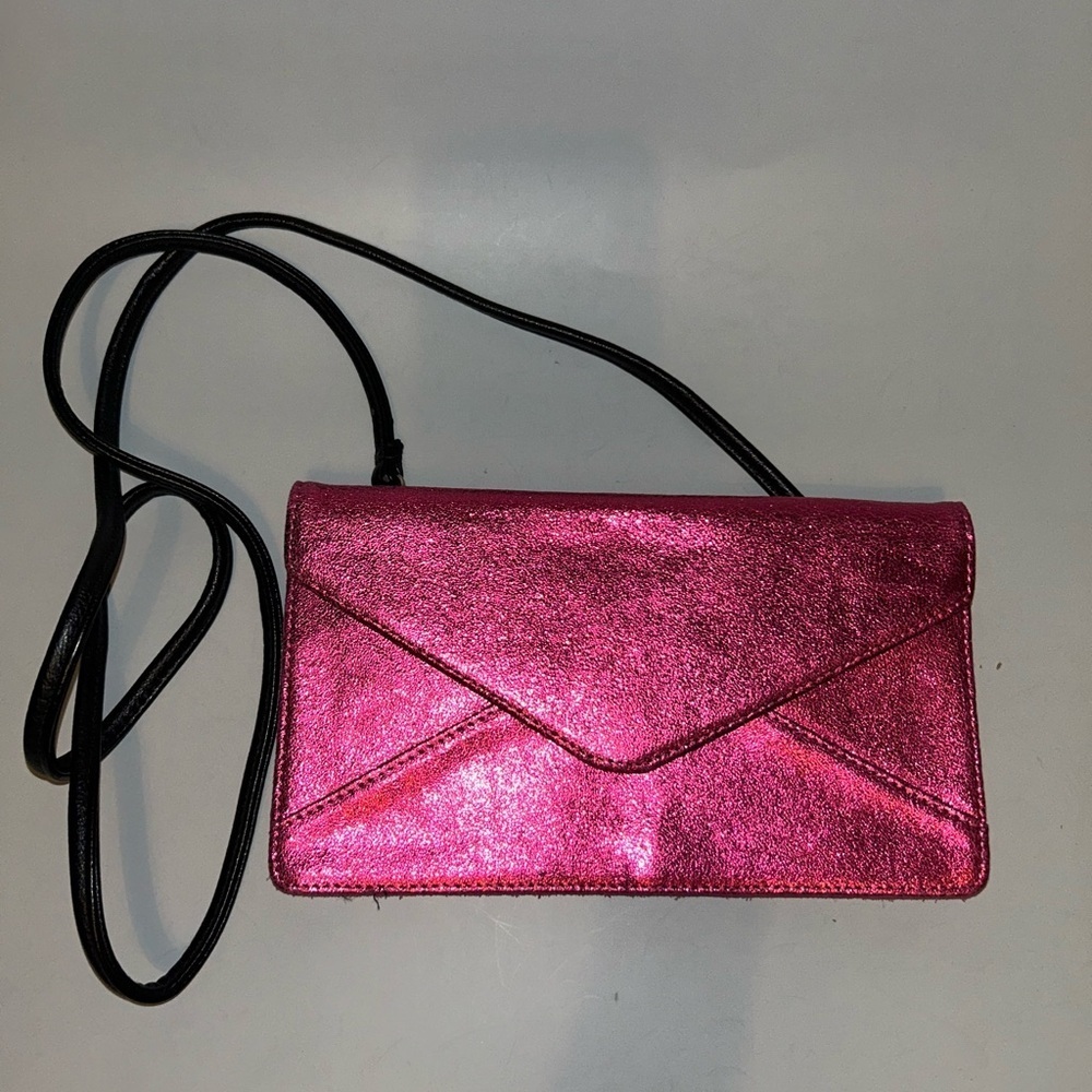 Pre loved fushia shimmer crossbody clutch